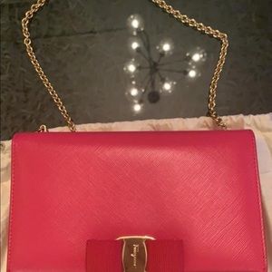 Ferragamo pink miss Vera bag